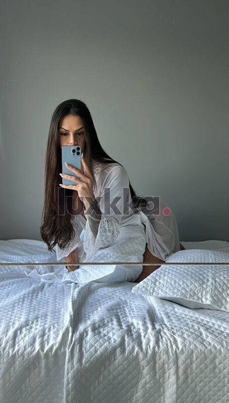 Bianca Andrade, foto 19