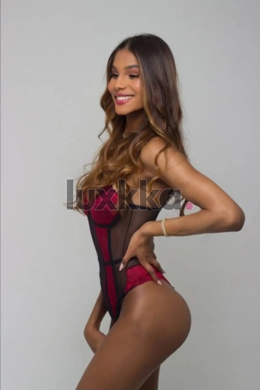 Eva Gold, acompanhante trans em Copacabana, Rio de Janeiro, foto 19 de 91