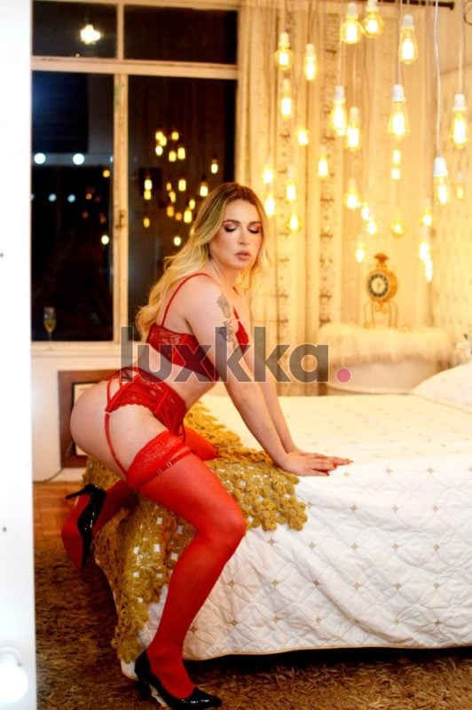 Sofia Fochesatto, acompanhante trans em Copacabana, Rio de Janeiro, foto 16 de 70