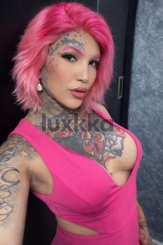 Nanda Scarlet