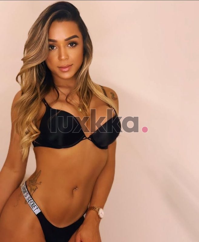 Sabrina Fernandes, foto 80