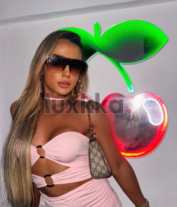 Sabrina Fernandes, foto 71
